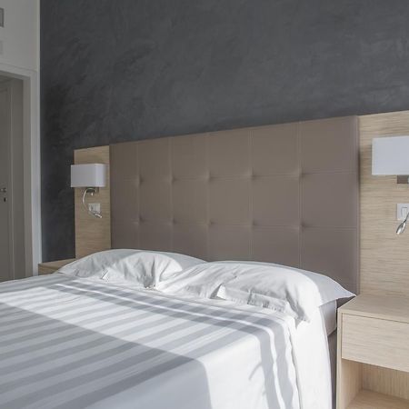 Rooms A Due Passi Dal Mare Porto Recanati Luaran gambar