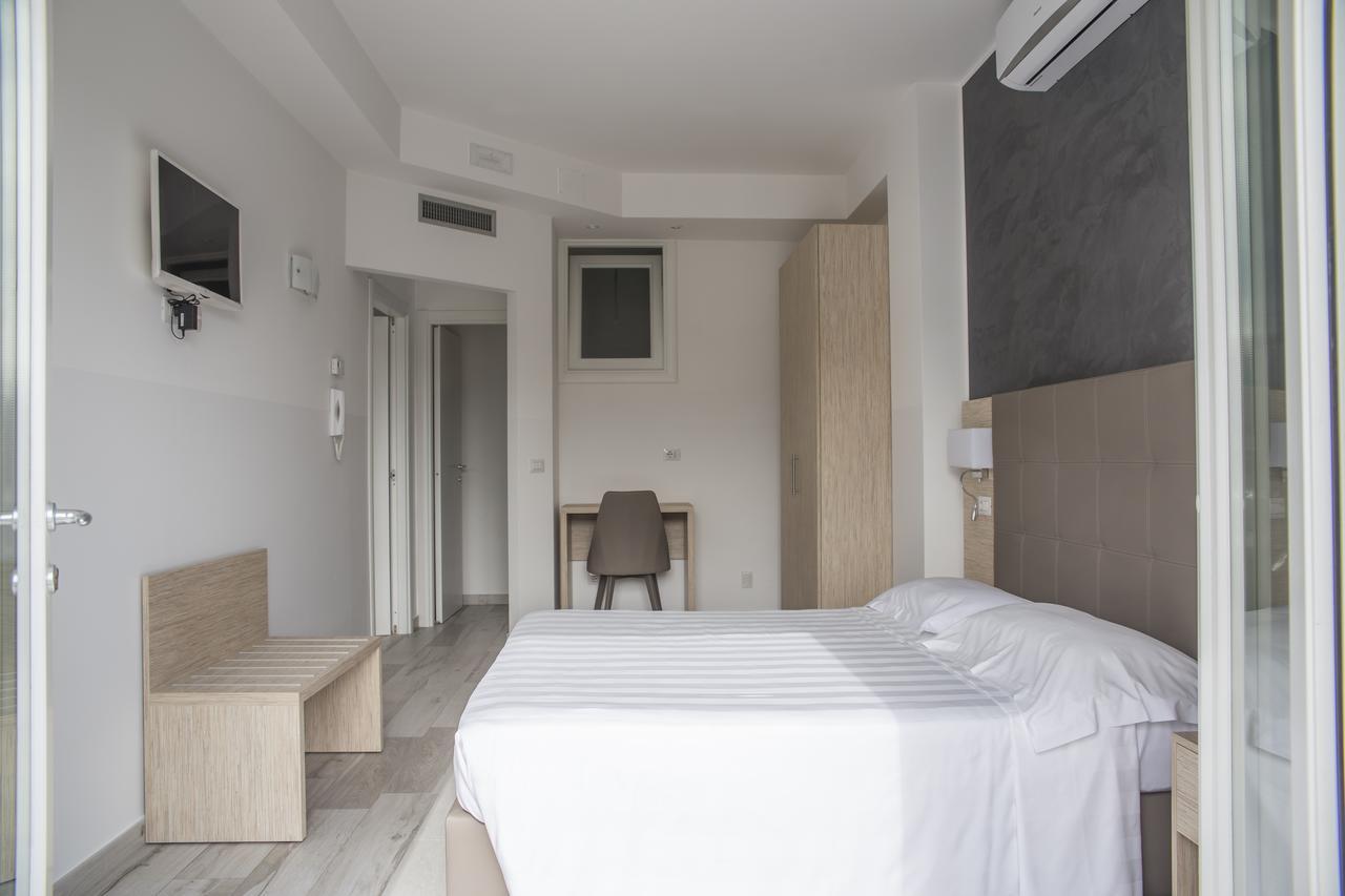 Rooms A Due Passi Dal Mare Porto Recanati Luaran gambar